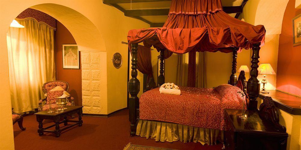 Nesbitt Castle Ξενοδοχείο Bulawayo Εξωτερικό φωτογραφία